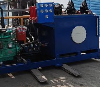 國立(lì)液壓，生産大(dà)型液壓站，技(jì)術先進，設備(bei)精良，歡迎咨(zi)詢！